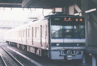 �Q�O�V�n�F�ʋΌ`�����d�ԁi�Q�O�V�n�j